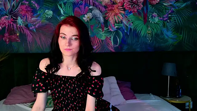 NicoleLuxe's Live XXX Chat