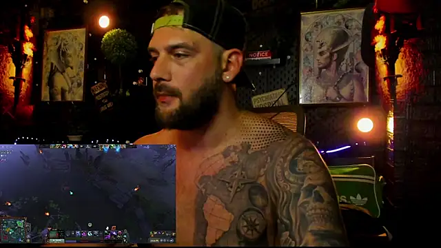 Chatroom XXX en direct de LexHardy