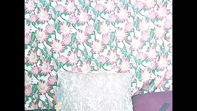 matureindian's Live XXX Chat