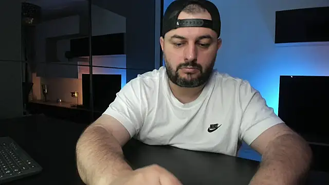 DravenPeak's Live XXX Chat