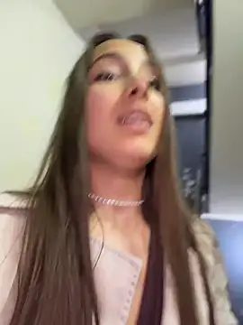 ICrazyOneIRL live XXX chat