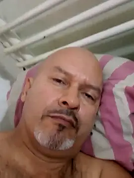 Juan_45: απευθείας συνομιλία ΧΧΧ
