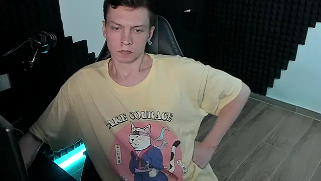 More_than_friend's Webcam Show
