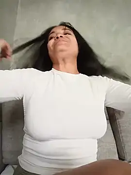 _Estrellita_ Chat XXX in diretta