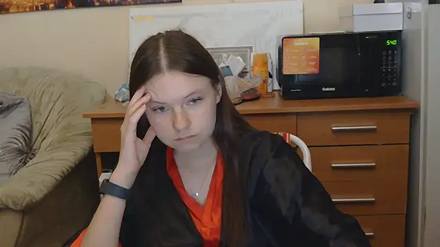 צ'אט XXX בשידור חי של JessicaHolland1