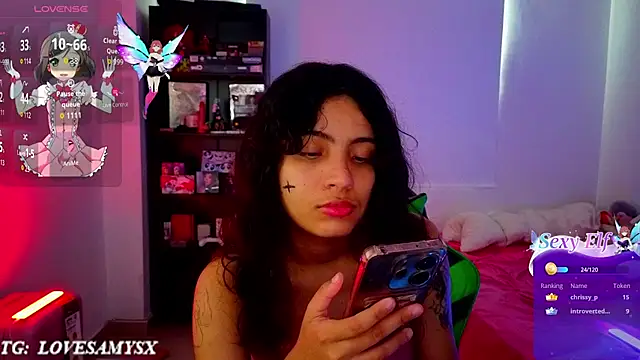 צ'אט XXX בשידור חי של Lovelyamyy