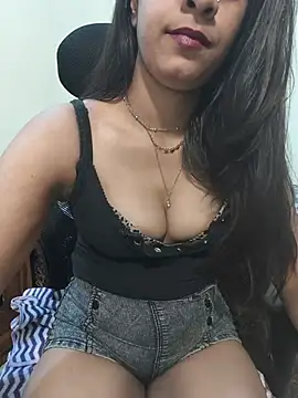 Chat +18 de Glow_Queen ao vivo