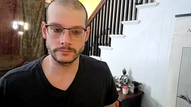 MasterDaddyCool Show in webcam