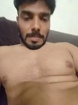 عرض كام Alphamustha