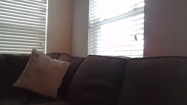 whowantsacreampie's Live XXX Chat