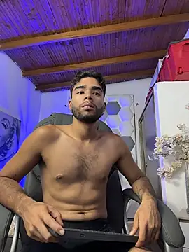 Онлайн чат XXX AlejandroGreco