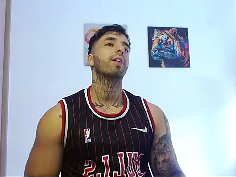 Chat XXX en directo de Jacobb_Phoenix