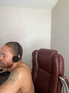 Fathero1time Live XXX-chat