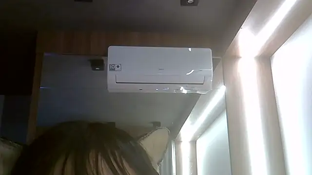 Show de SkinnyKitten na webcam