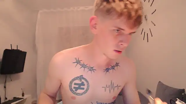 Fredd_Xanders' Live XXX Chat