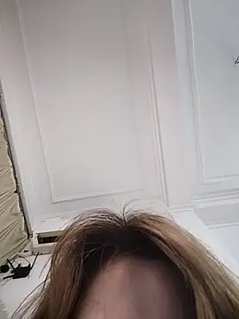 -Bongg- 网络视讯表演