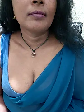 Siri_telugutamil95's Live XXX Chat