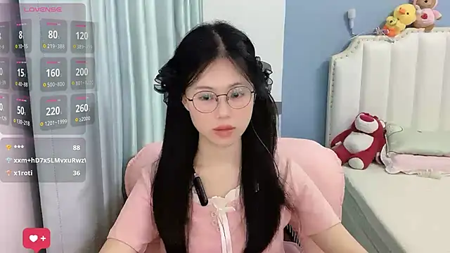 Luna-666's Live XXX Chat