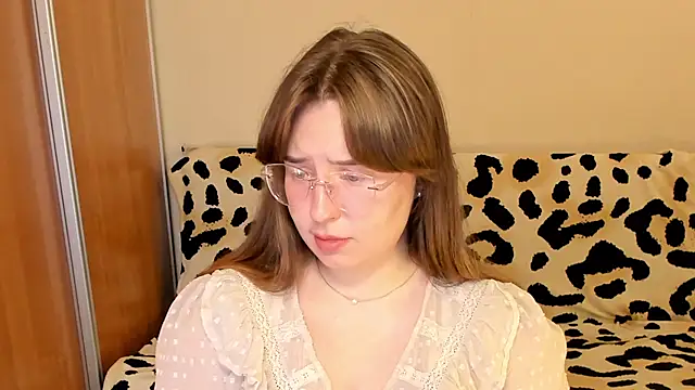 Chat XXX en directo de just_fucked777