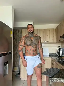 zaiin_diesel Chat XXX live