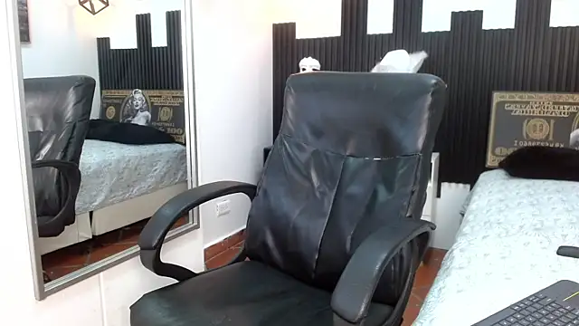 trevor_mob Live XXX Chat