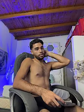 Chat +18 de AlejandroGreco ao vivo