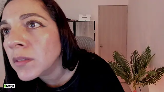 urcute_kitten Live XXX-Chat