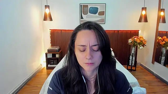KatherineBond XXX чат на живо