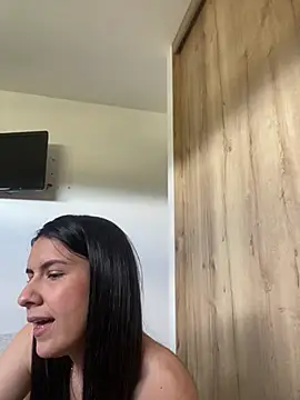 Chatroom XXX en direct de Annarhode