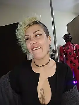 MariLouM's Live XXX Chat