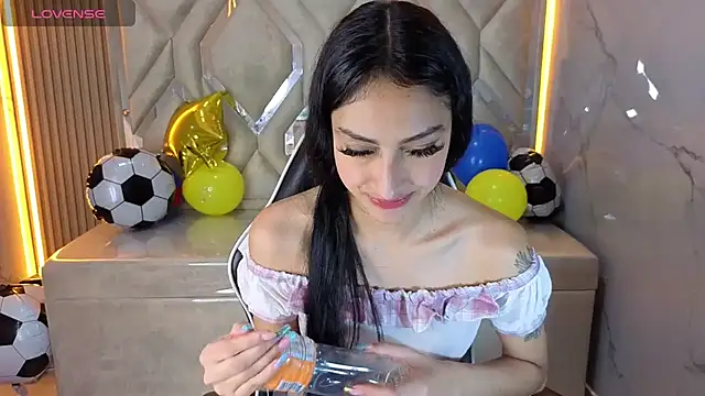 XXX chat uživo modela Tifany_Tx