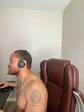 Fathero1time Live XXX-Chat