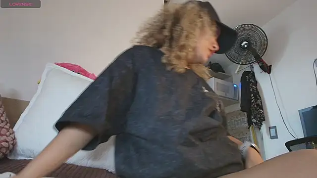 Živý XXX chat Charlotte11-11