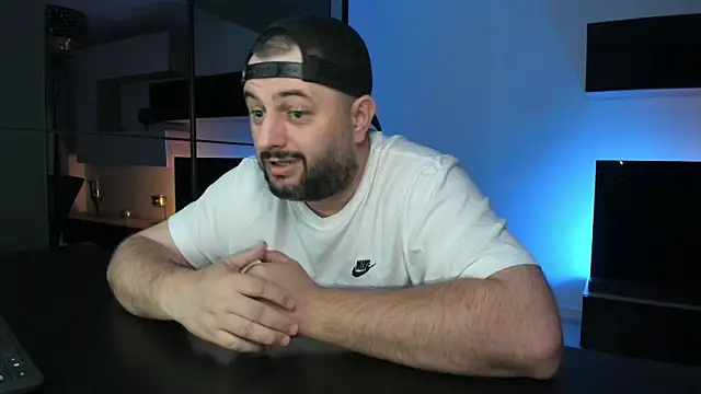 DravenPeak Live XXX-chat