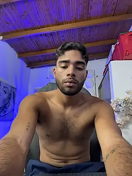 Chatroom XXX en direct de AlejandroGreco