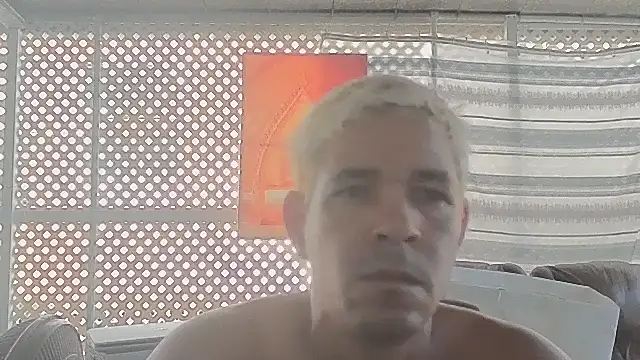 cubano1082's Webcam Show