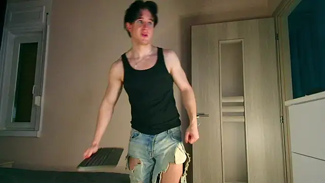 Chat XXX en directo de ChristianLevine_