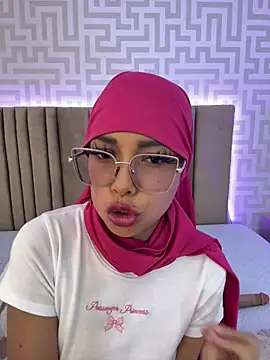 naishaa_ – Live XXX-chat