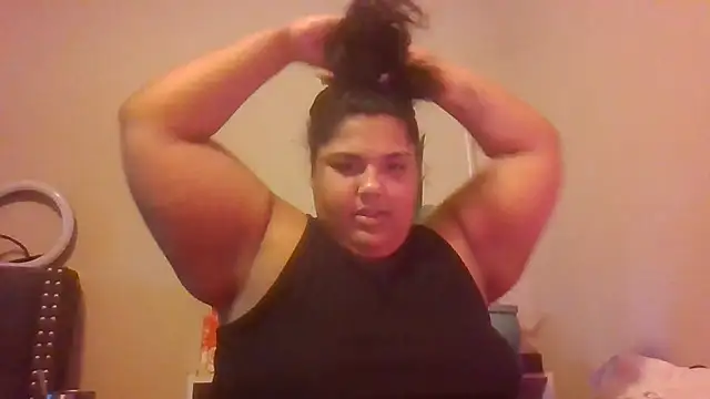 1n0nlythroat's Live XXX Chat