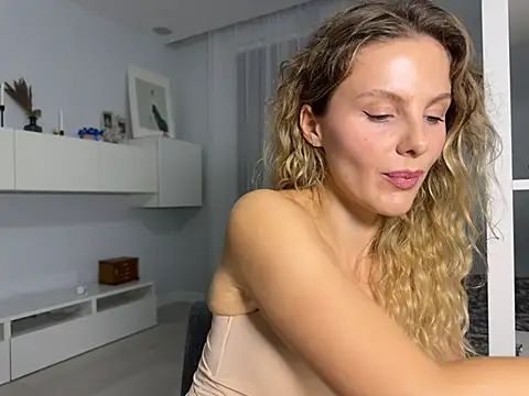 sirena124's Live XXX Chat