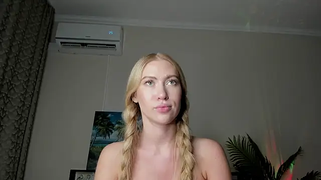 LizaBelle_'s Live XXX Chat
