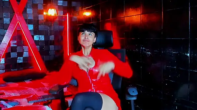 Chat +18 de VioletFaith ao vivo