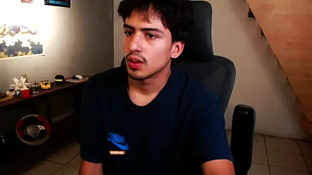 Thieves9's Live XXX Chat