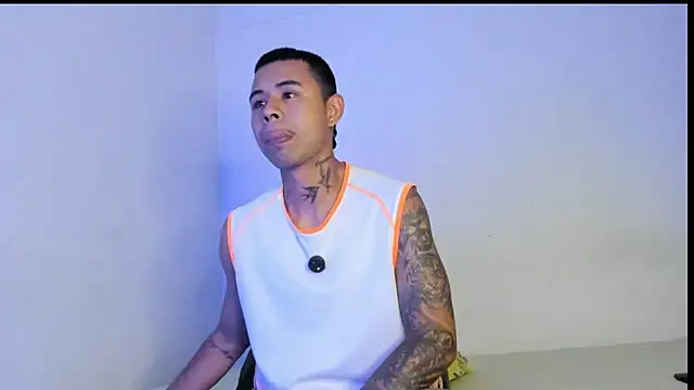 _Logan_Colton_'s Live XXX Chat