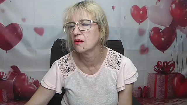 PattySanny Chat XXX in diretta