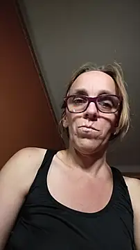 Živý XXX chat Dettybitch40