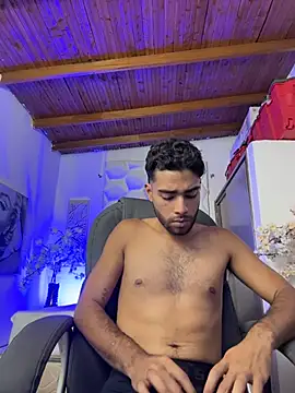 Онлайн чат XXX AlejandroGreco