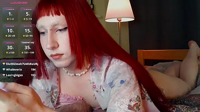 Chat +18 de lia_grl ao vivo