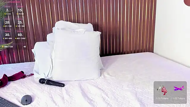 mia_pineda Adlı Modelin Canlı XXX Sohbeti