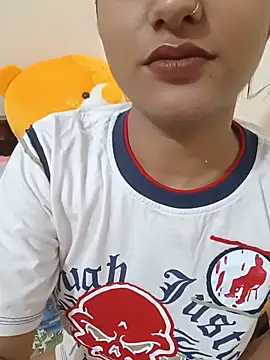 แชท XXX สดของ Aalia-Bhatt